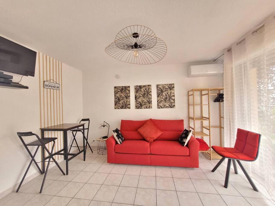 Studio Lucia - Vue Mer Saint Aygulf Buitenkant foto